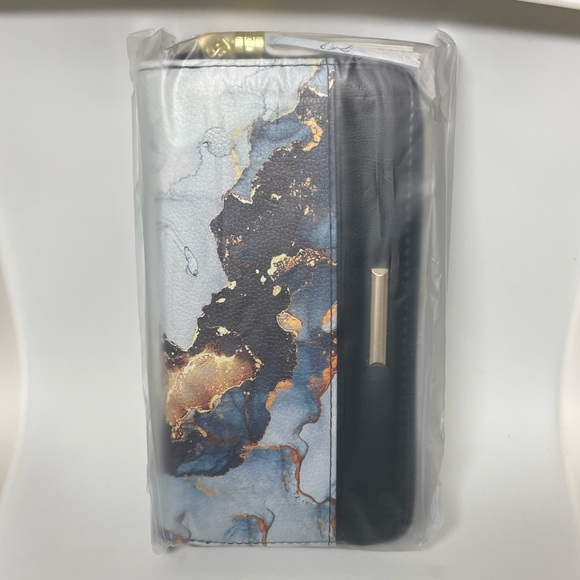 **NIB New In Box** Zip-Around Wristlet/Wallet•RFID blocker organizer - Picture 3 of 16